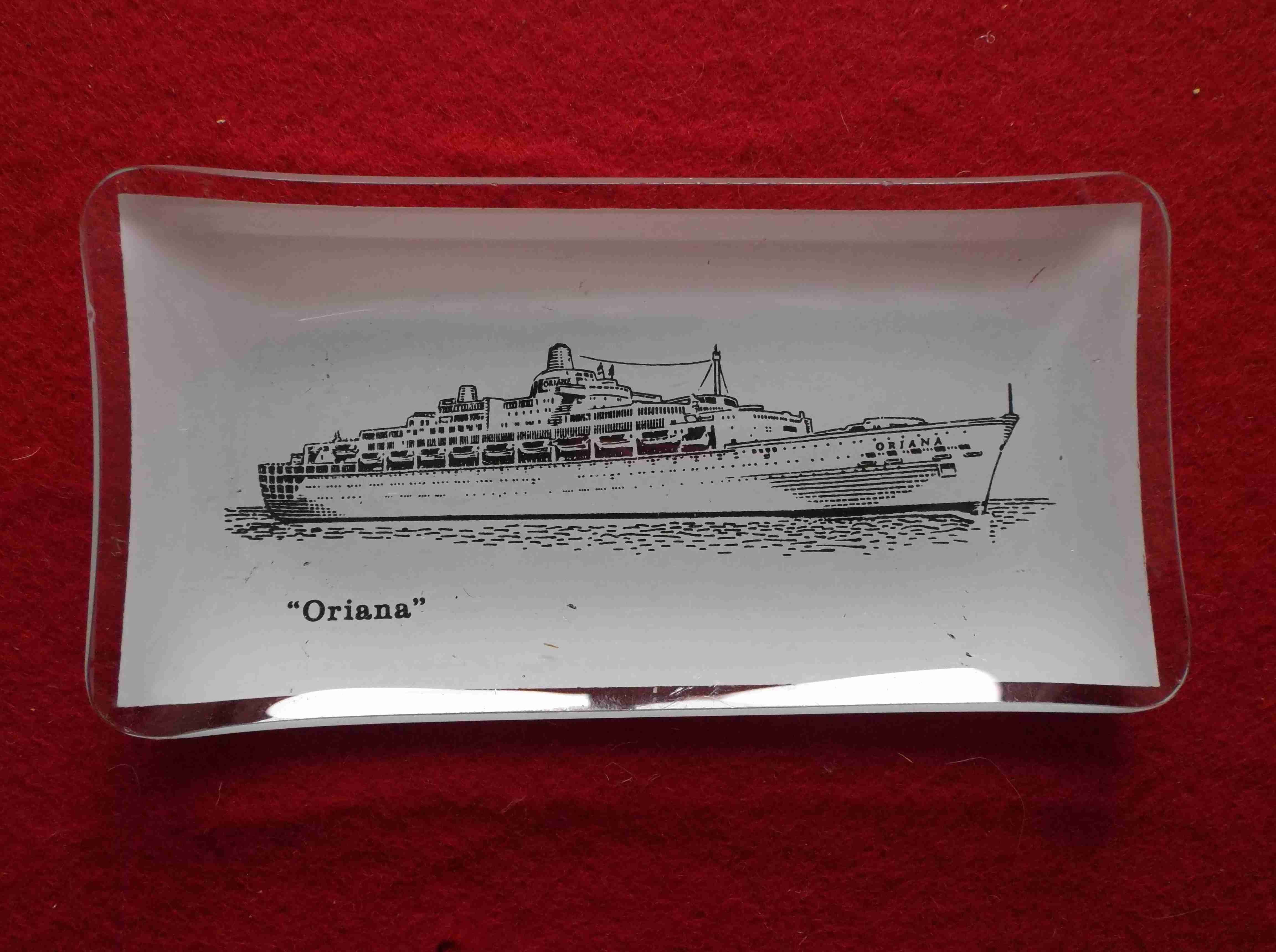 GLASS DISH SOUVENIR FROM THE ORIENT/P&O LINE VESSEL THE SS ORIANA